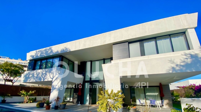 Кастельон - Benicasim - 657m2