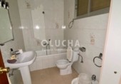 Дом с участком на продажу в городе Onda. Фото