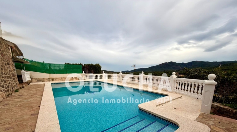 Castellón - Onda - 1045m2