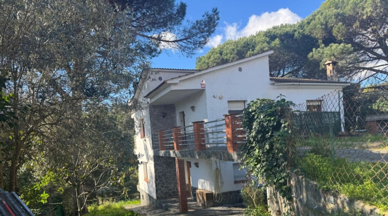 Barcelona - Сант Пере де Виламайор - 1081m2