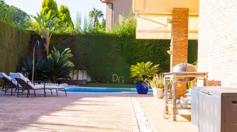 Huelva - Dehesa Golf - 1204m2
