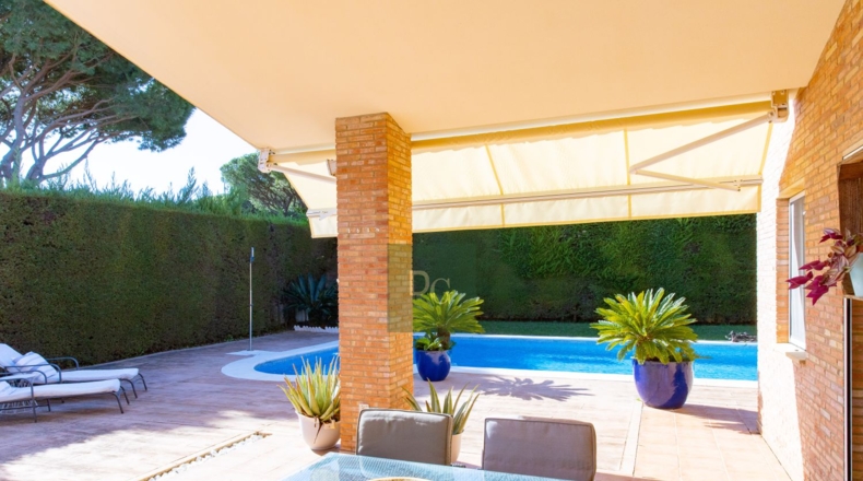 Huelva - Dehesa Golf - 1204m2