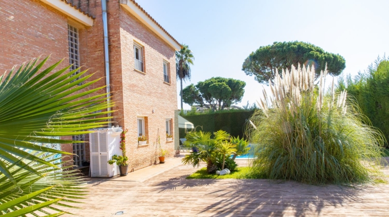 Huelva - Dehesa Golf - 1204m2