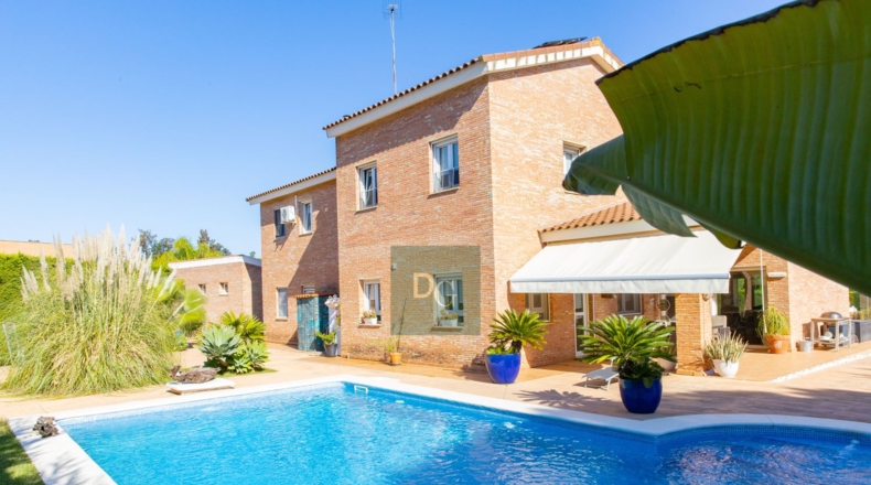 Huelva - Dehesa Golf - 1204m2