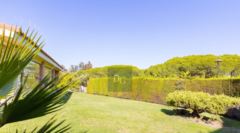 Huelva - Dehesa Golf - 1204m2