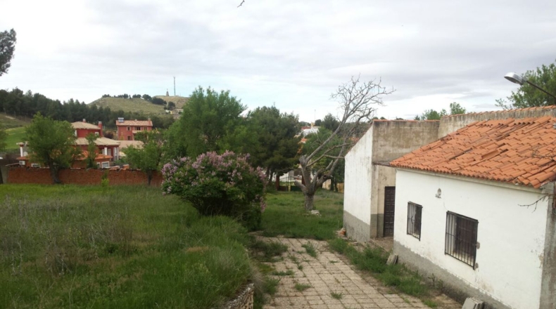 Cuenca - Huete - 8000m2