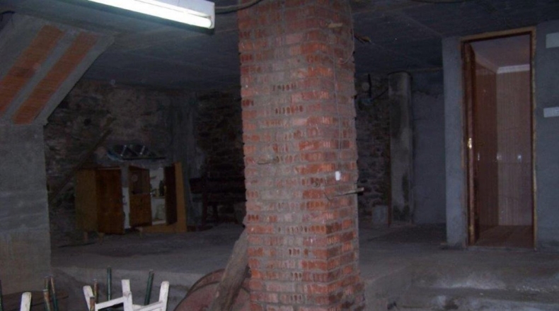 Leon - Robledo de Sobrecastro - 360m2