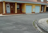 Chalet independiente con terreno en venta en la España, Carracedelo, ref: TR254693 foto