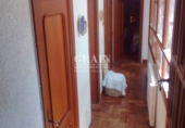 Отдельно стоящий дом с участком на продажу в городе Альбасете. Фото