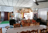 Дом с участком на продажу в городе Barrax. Фото