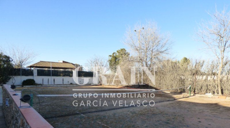 Albacete - Albacete - 2000m2