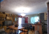 Отдельно стоящий дом с участком на продажу в городе Альбасете. Фото