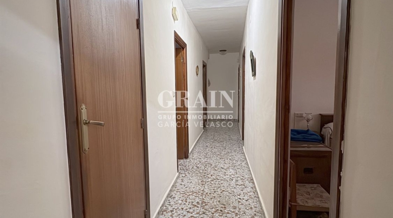 Albacete - Albacete - 4000m2
