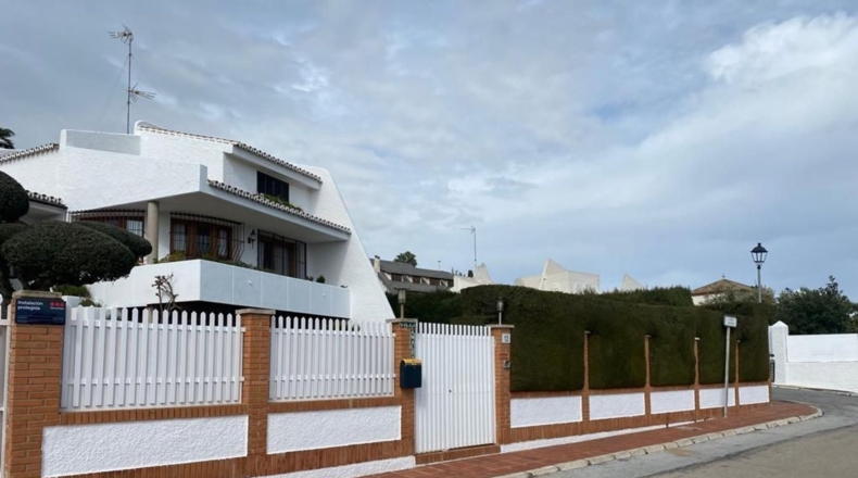 Málaga - Málaga - 1500m2