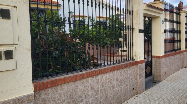Badajoz - Granja de Torrehermosa - 1354m2