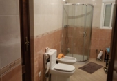 Дом с участком на продажу в городе Гранха-де-Торреермоса. Фото