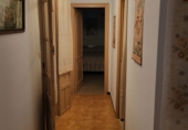 Дом с участком на продажу в городе Гранха-де-Торреермоса. Фото