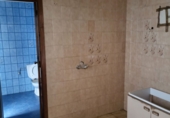 Дом с участком на продажу в городе Azuaga. Фото