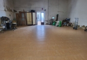 Дом с участком на продажу в городе Azuaga. Фото
