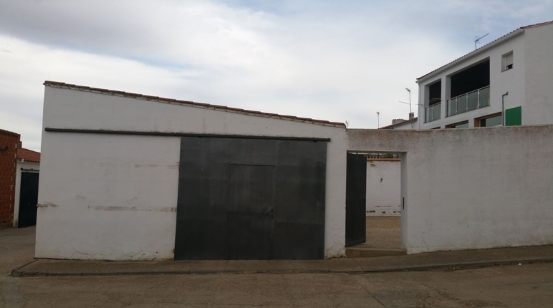 Badajoz - Maguilla - 369m2