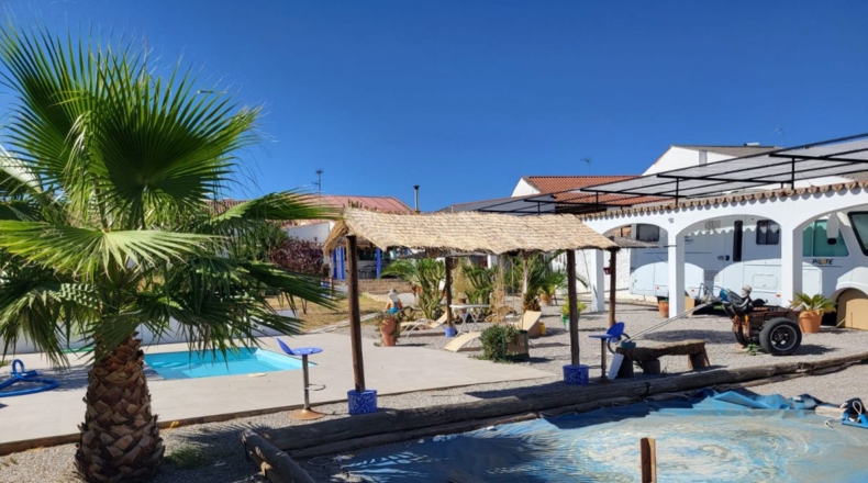 Badajoz - Granja de Torrehermosa - 1384m2