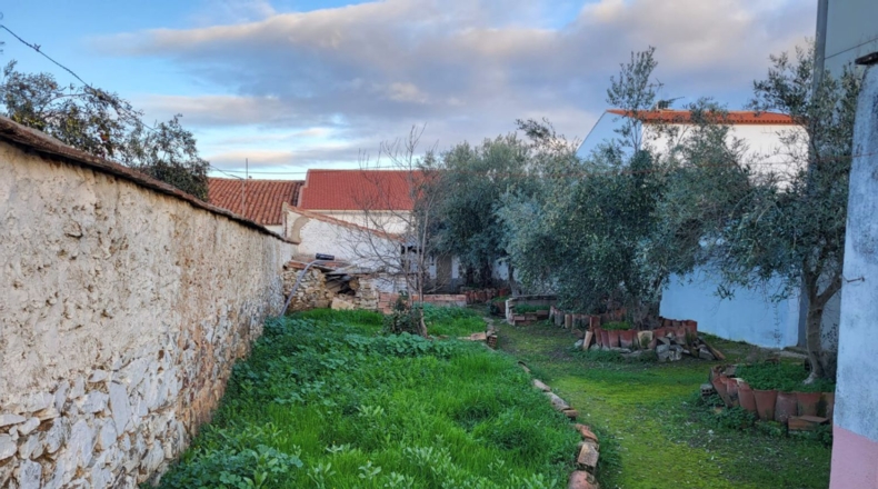 Badajoz - Granja de Torrehermosa - 388m2