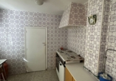 Дом с участком на продажу в городе Гранха-де-Торреермоса. Фото