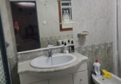 Дом с участком на продажу в городе Гранха-де-Торреермоса. Фото