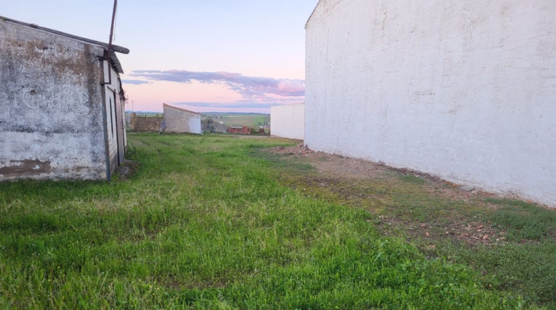 Badajoz - Azuaga - 469m2
