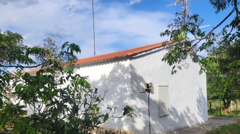 Badajoz - Azuaga - 37620m2