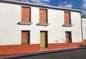 Casa de pueblo en venta en Granja de Torrehermosa ref: TR306135 foto