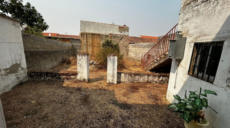 Badajoz - Retamal de Llerena - 245m2