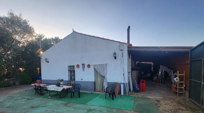 Badajoz - Granja de Torrehermosa - 6422m2