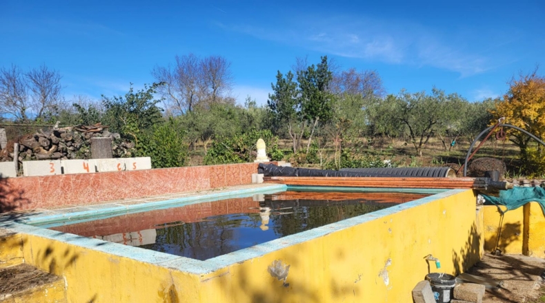 Badajoz - Azuaga - 10677m2