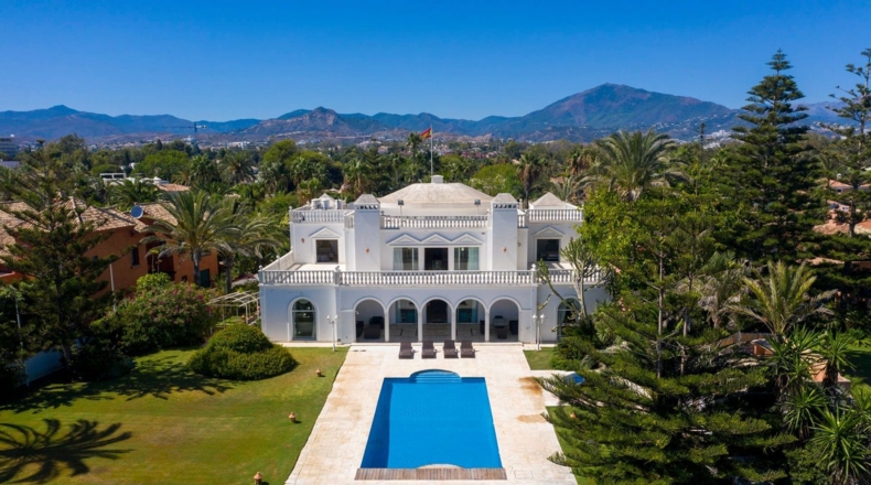 Málaga - Marbella - 2200m2