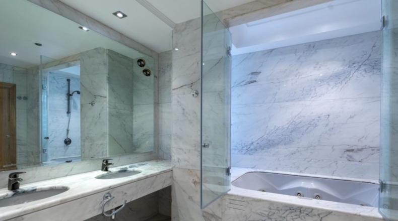 Málaga - Marbella - 2200m2