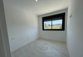 Xalet independent amb terreny en lloguer a Estepona ref.: TR344992 foto