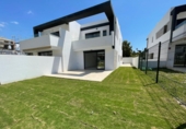 Xalet independent amb terreny en lloguer a Estepona ref.: TR344992 foto