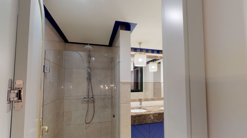 Malaga - Estepona - 3000m2