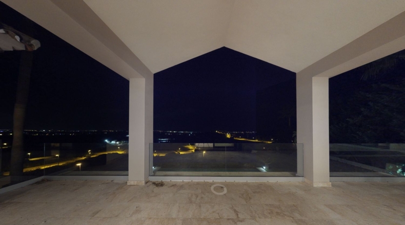 Malaga - Estepona - 3000m2