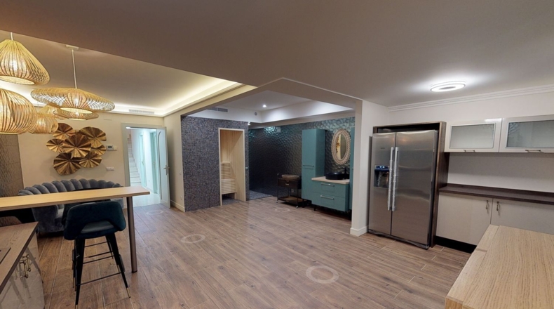Malaga - Estepona - 3000m2
