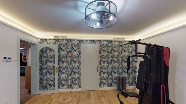 Malaga - Estepona - 3000m2