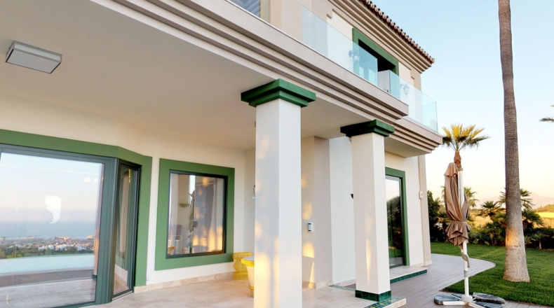 Malaga - Estepona - 3000m2