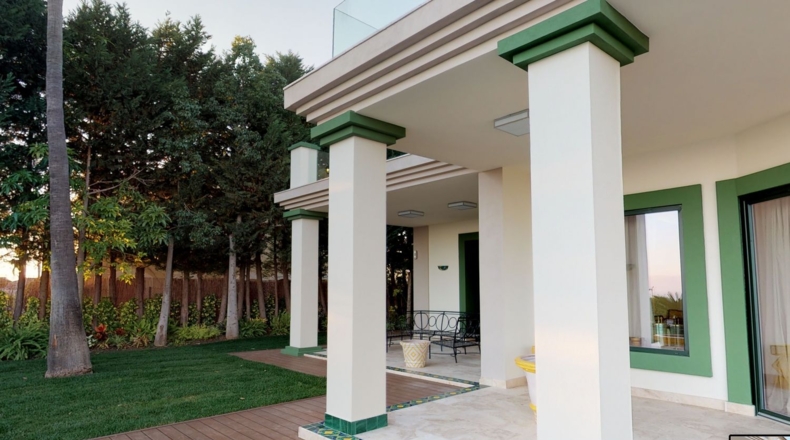 Malaga - Estepona - 3000m2