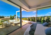 Xalet independent amb terreny en venda a Marbella ref.: TR108493 foto