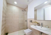 Xalet independent amb terreny en venda a Marbella ref.: TR108493 foto