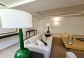 Xalet independent amb terreny en venda a Marbella ref.: TR108493 foto