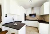 Xalet independent amb terreny en venda a Marbella ref.: TR108493 foto