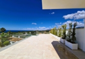 Xalet independent amb terreny en venda a Marbella ref.: TR108493 foto