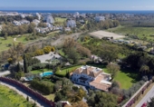 Xalet independent amb terreny en lloguer a la España, Estepona, ref.: TR284241 foto